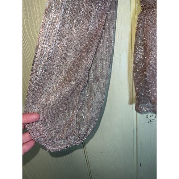 Maurices Top Blouse Womens X-Large Babydoll Pink Blush Rose Gold Metallic Twist - Picture 5 of 7